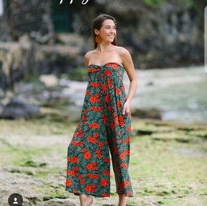 🚫SOLD🚫Fighting Eel Jumper